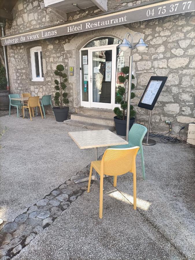 Auberge Du Vieux Lanas Logis Hotel Restaurant Экстерьер фото