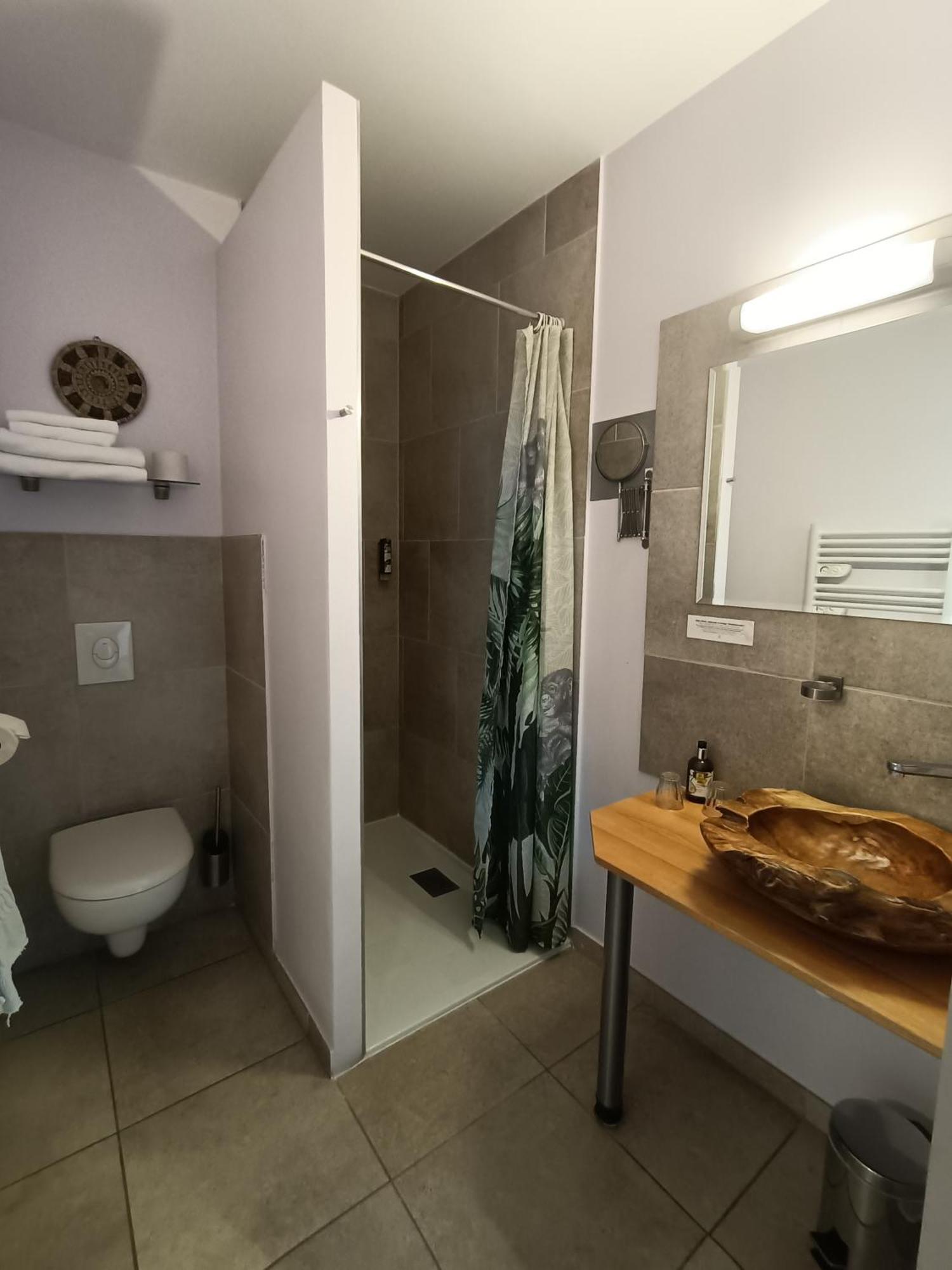 Auberge Du Vieux Lanas Logis Hotel Restaurant Экстерьер фото